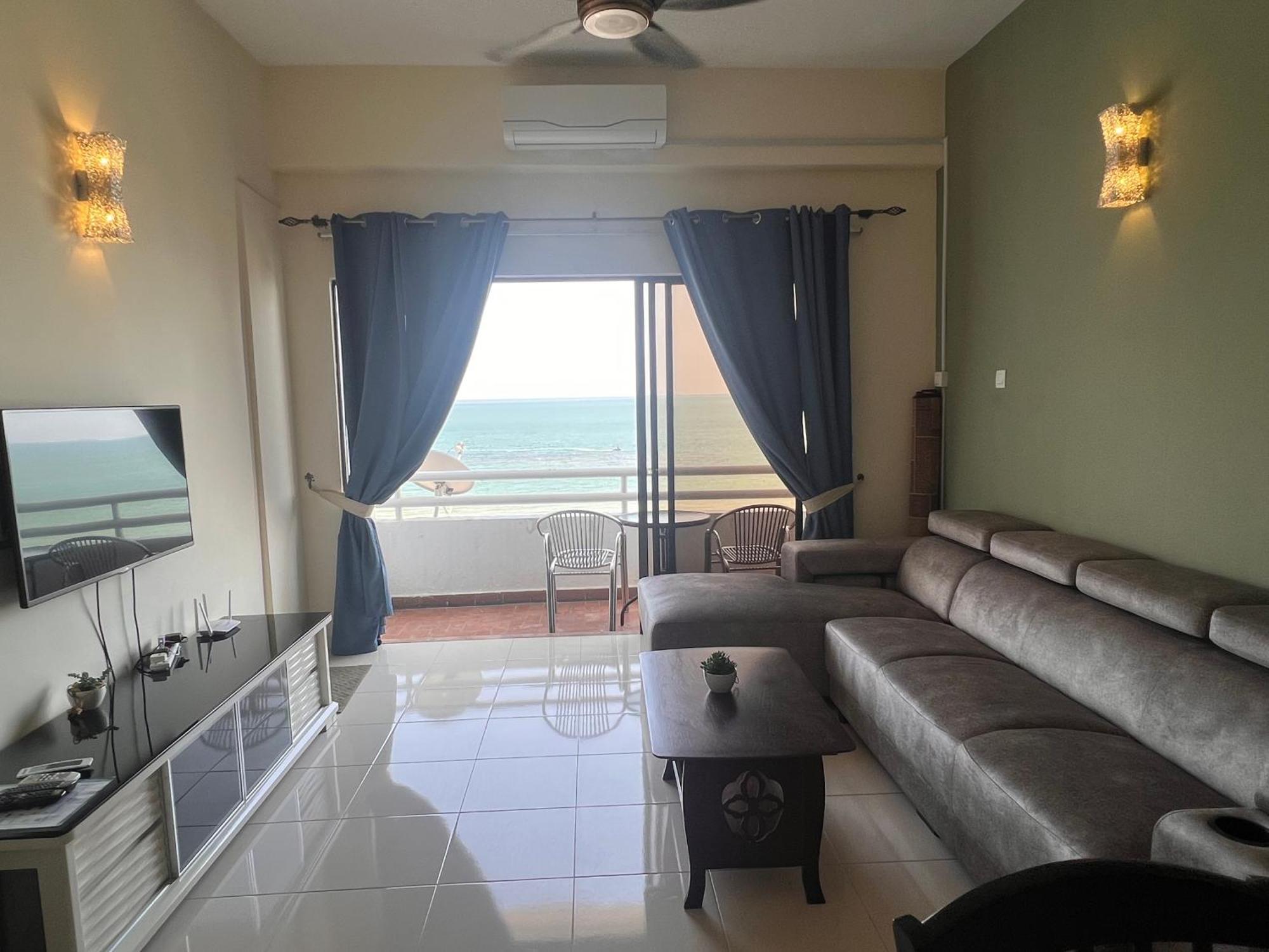 Апартаменты Tanjung Tuan Regency Port Dickson 1 Carpark Экстерьер фото